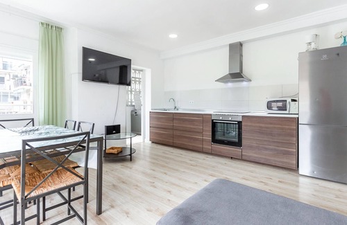 Santa Pola Apartment | Explore the Allure of a Year-Round Fishing Village Escape