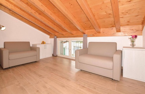 Lezzeno Apartment | Lake View Apartment in Lezzeno - Rated 10/10 by Guests