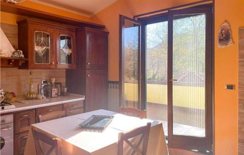 Roccamonfina Apartment | Inviting Apartment in Roccamonfina with Family-Friendly Kitchen