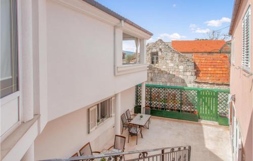 Omis Apartment | Inviting Podgrade Apartment with Jacuzzi & Perfect Reviews