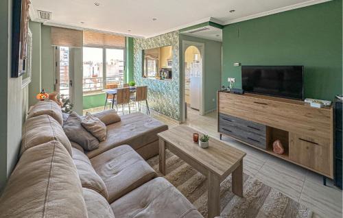Santa Pola Apartment | Cozy Apartment in Santa Pola with Kitchenette & Family Amenities