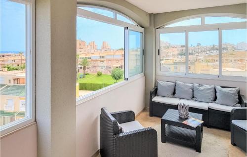 Torrevieja Apartment | Cozy Apartment in Torrevieja with WiFi and Pool Access