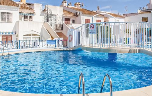 La Siesta Apartment | Cozy Apartment in Torrevieja with Pool and Wifi Access
