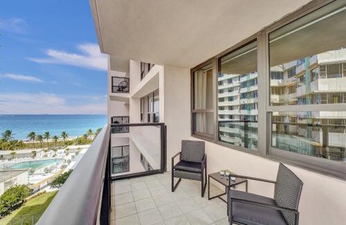 Mid Beach Apartment | Beautiful Beach Condo with Pool and Ocean View Amenities