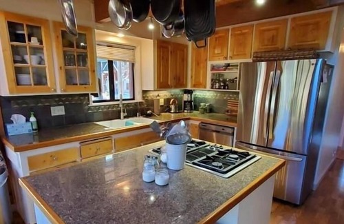 Arnold Cabin | Awesome Cabin With A View! 3 Bedroom Cabin by Redawning