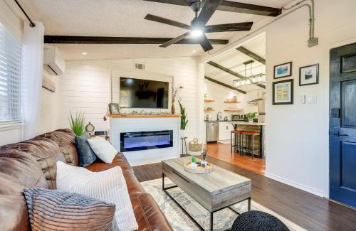 Canyon Lake House | Inviting Canyon Lake Home with Rooftop Deck & Fire Pit