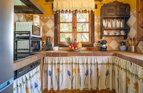 Algatocin Cottage | Cozy Vacation Home with Pool and Ocean Views in Algatocín