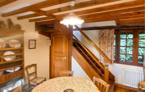Sainte-Opportune-la-Mare House | Awesome Home In Sainte-Opportune La Ma