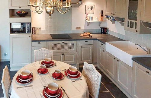 Lussas-et-Nontronneau House | Charming Stone House Retreat in Périgord-Limousin Park