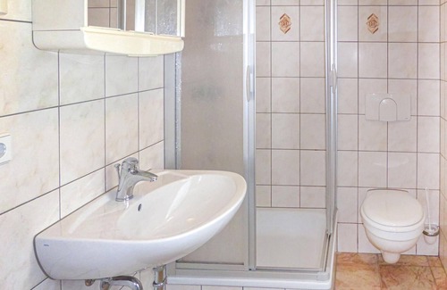 Sußebach House | Cozy Cottages with Pool & Lake View - Guest Rated 10/10