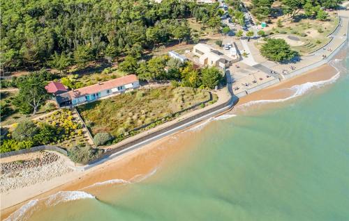 Saint-Vincent-sur-Jard House | Family-Friendly 3 Bedroom Home in Saint Vincent Sur Jard