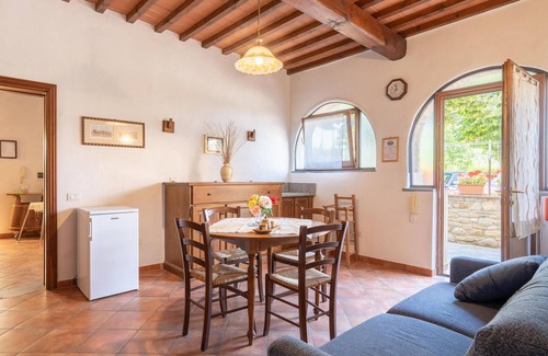 Borgo San Lorenzo House | Beautiful 5-Bedroom Retreat in Borgo San Lorenzo, FI