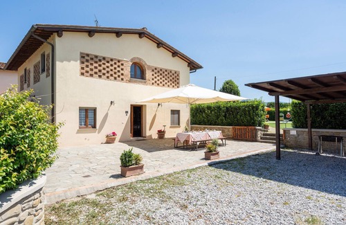 Borgo San Lorenzo House | Beautiful 5-Bedroom Retreat in Borgo San Lorenzo, FI
