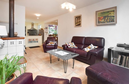 Agon-Coutainville House | Awesome home in Agon-Coutainville