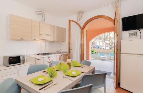 Lido di Spina House | Relaxing 3 Bedroom Retreat in Lido di Spina FE
