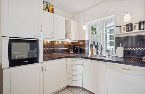 Ærø Municipality House | Discover a Relaxing Getaway with Oceanfront Views and Spa