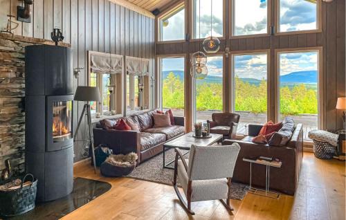 Trysil House | Relaxing Retreat in Stby with Hot Tub and Family Amenities