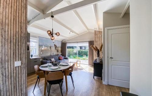 Andijk House | Awesome Home In Andijk With Wifi