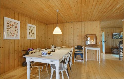 Maribo House | Cozy Home in Askø with Free Wifi for Family Fun