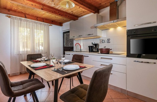 Divsici House | Discover Comfort in Southern Istria with Great Amenities