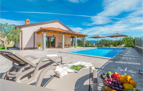 Sveti Donat House | Inviting Home in Buzet with Wifi, Pool & Pet Friendly