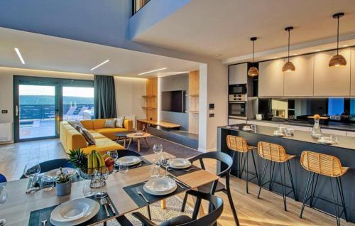 Debeljak House | Delightful Debeljak Home with Heated Pool and Pet-Friendly