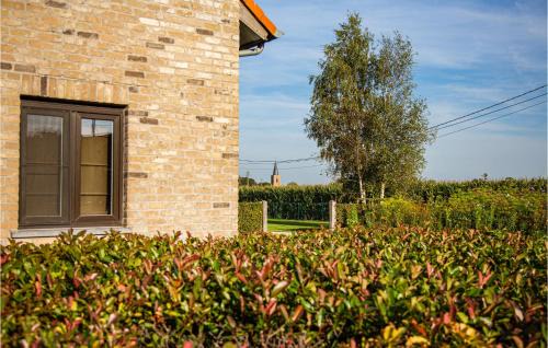 Nieuwkapelle House | Modern Home in Diksmuide with Free WiFi & Pet-Friendly Stay