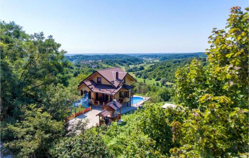 Sveti Ivan Zelina House | Explore Nice Home In Donja Zelina - 4-Star Pet-Friendly Stay