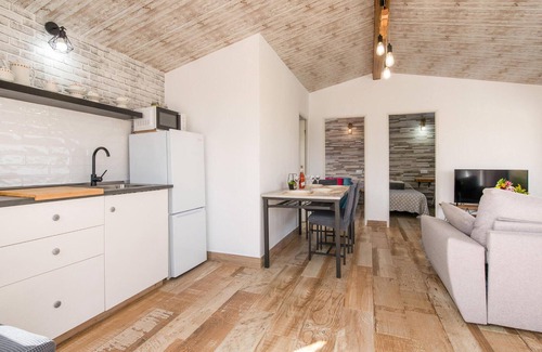 El Gastor House | Inviting 2 Bedroom Retreat in El Gastor with Private Pool