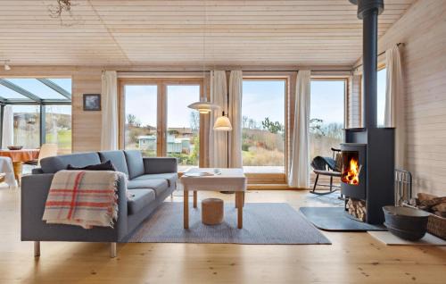 Ordrup House | Cozy Getaway in Fårevejle with Wifi for Families