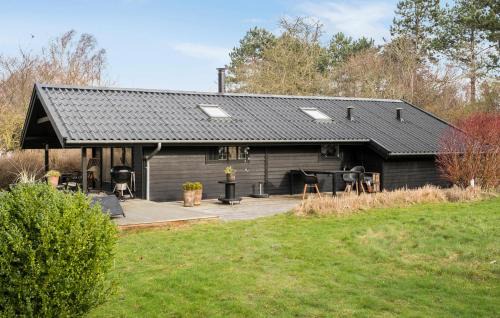 Follenslev House | Delightful Home in Fllenslev with Family-Friendly Kitchen