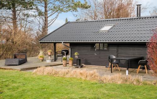 Follenslev House | Delightful Home in Fllenslev with Family-Friendly Kitchen