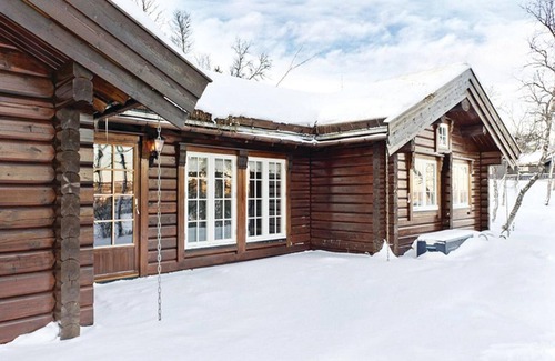 Vikberget House | Cozy Cottage at Øvre Reinsjøfjell with Breathtaking Views