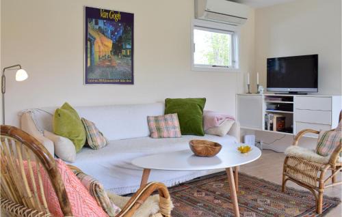 Udsholt House | Family-Friendly 2 Bedroom Retreat in Græsted, Rated 8.5