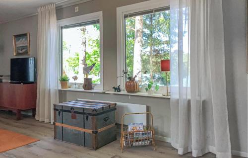 Hultsfred House | Awesome Home In Hultsfred With Sauna