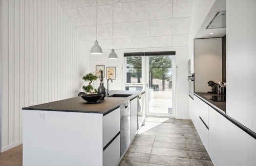 Hvide Sande House | Indulge in a Family-Friendly Wellness Retreat by the Ocean
