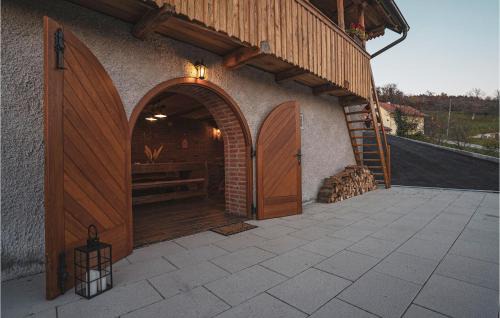 Jastrebarsko House | Pet Friendly Retreat in Jastrebarsko with Free Wi-Fi