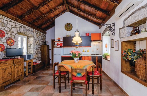 Orebic House | Idyllic Retreat in Pijavi with Oceanfront Pool & Spa