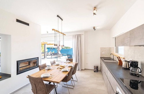 Blato House | Embrace Mediterranean Living with Pool and Ocean Views