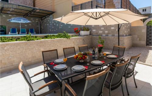 Kremena House | Beautiful Klek Home with Panoramic Views and Pool Access