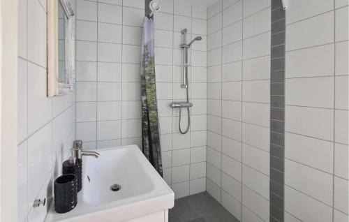 Lovestad House | Inviting Home in Lvestad with Family and Pet-Friendly Amenities