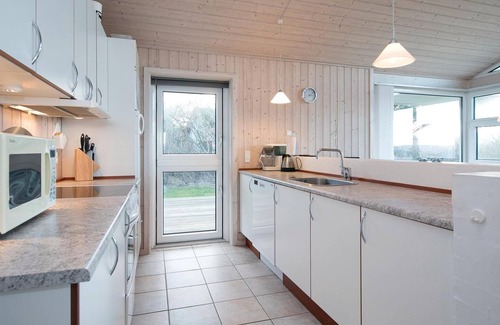 Lokken House | Beautiful 3 Bedroom Accommodation with Ocean Views in Løkken