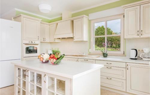Lovran House | Inviting 6 Bedroom Home with Pool in Lovran - Rated 10/10