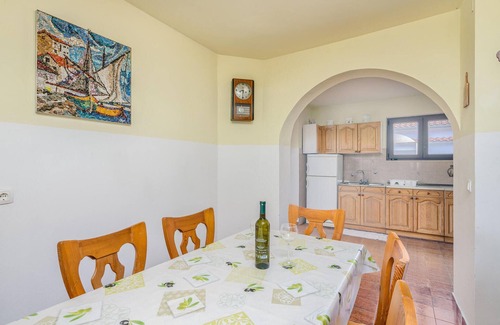 Gostinjac House | Spacious 3 Bedroom Getaway in Malinska with Private Pool