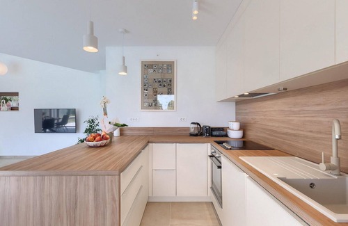 Peruski House | Awesome home in Marcana