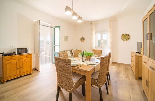 Menfi House | Guest Rated 10/10: Ideal 2 Bedroom Stay in Menfi