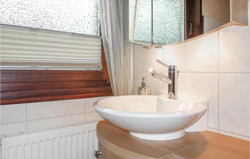Feriendorf Hennesee House | Inviting Home in Meschede with Panoramic Views & Pet-Friendly