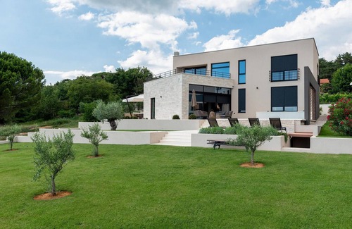 Nedescina House | Discover Villa Calma Istria in Picturesque Sv. Town