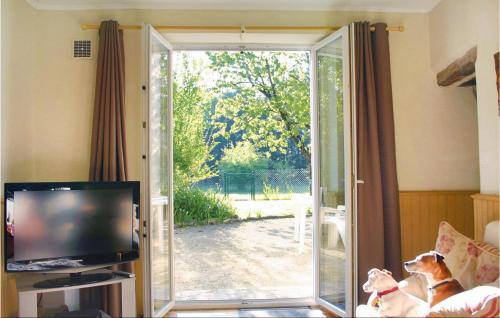 Paizay-Naudouin-Embourie House | Charming 1 Bedroom Home in Paizay Naudouin, Pet Friendly