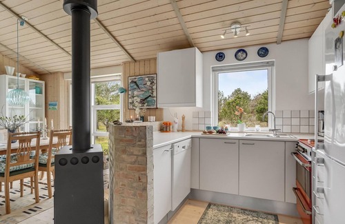Rødhus House | Enjoy a Family Retreat in Idyllic Oceanfront Vacation Home
